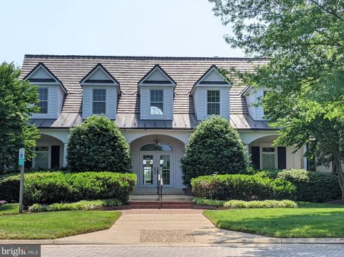 5936 Amber Ridge Rd, Haymarket VA  20169-2620 exterior