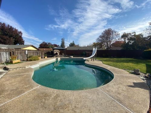 1609 Marty Ct, Modesto CA  95350-0514 exterior