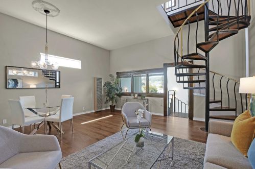 549 Acacia Ave, San Bruno CA  94066-4221 exterior