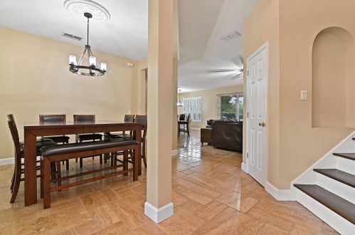 3640 Tayside Ct, Apopka FL  32712-4709 exterior