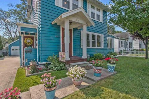 3255 Webster Ave, Green Bay, WI 54301-1542
