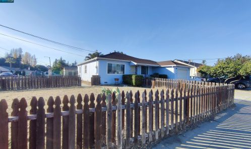 15897 Vassar Ave, San Lorenzo CA  94580-1060 exterior