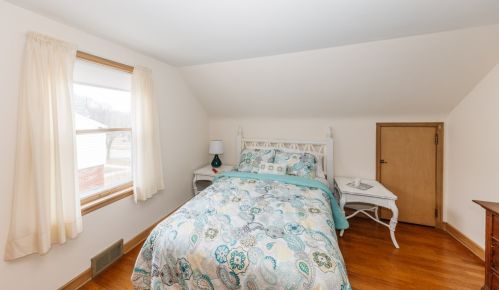 2551 95, Milwaukee WI 53227-2339 exterior