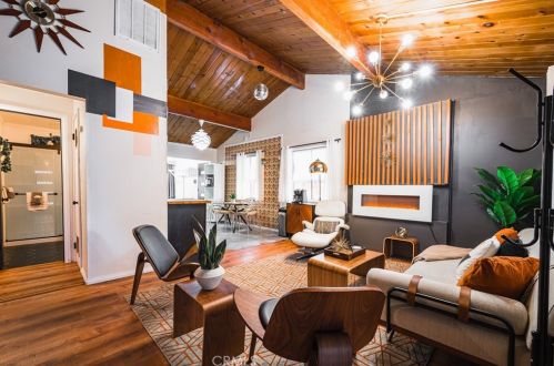 328 Sherwood Blvd, Big Bear City CA  92314 exterior