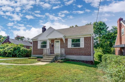 1221 Coolidge Ave, Cincinnati, OH 45230-2806