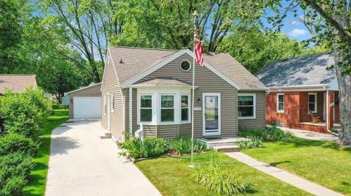 1150 11th Ave, Green Bay, WI 54304-2671