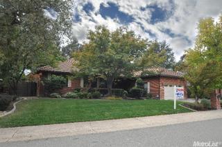 1876 Ridgeview Dr, Roseville, CA 95661-5837