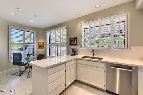 9865 101 St, Scottsdale AZ 85258-4821 exterior