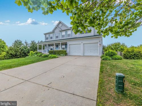 172 Limestone Way, Fredericksburg VA  22406-7466 exterior