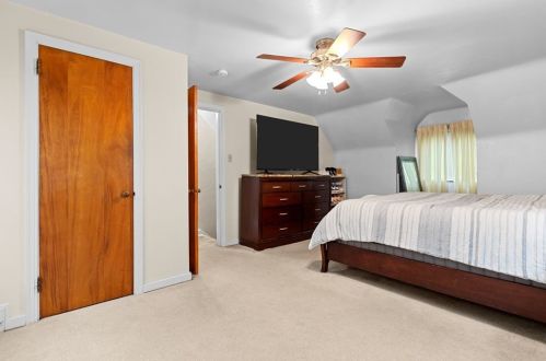 1034 Brierly Ln, Pittsburgh PA  15122-1346 exterior