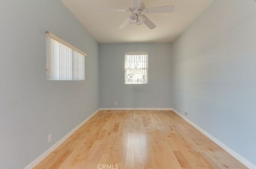 13417 Ocean Gate Ave, Hawthorne CA  90250-5611 exterior