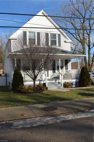 4408 Oak Park Ave, Cleveland, OH 44109-5131