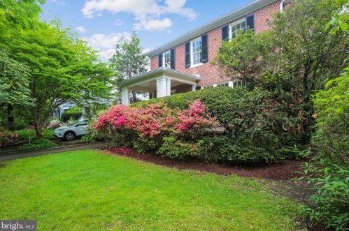 3011 Albemarle St, Washington, DC 20008-2102