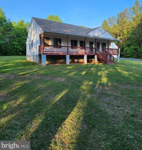 8736 Kentucky Springs Rd, Mineral VA  23117-4684 exterior