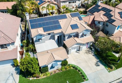 32418 Magenta Ct, Temecula CA  92592-3876 exterior