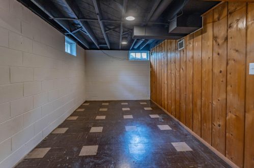 2508 91, Milwaukee WI 53225-3404 exterior