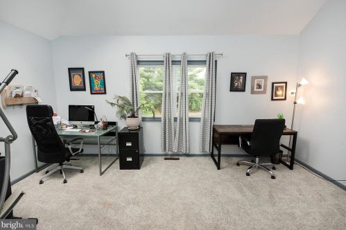 1700 Concord Ct, Blue Bell PA  19422-1336 exterior