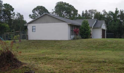 12097 Temple Blvd, Town Of Loxahatchee Groves, FL 33470-5220