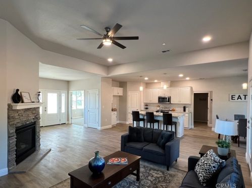 6294 Wagstaff Rd, Paradise CA  95969-3039 exterior