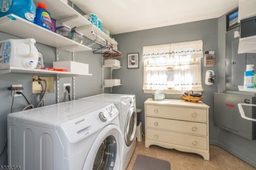 35 Kemah Mecca Lake Rd, Fredon NJ  07860-6617 exterior