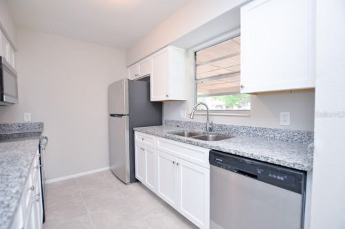 1244 Rich Moor Cir, Orlando FL  32807-6262 exterior