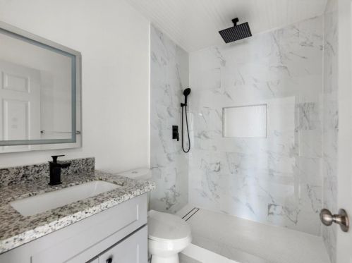 2202 67 St, Galveston TX 77551-1583 exterior