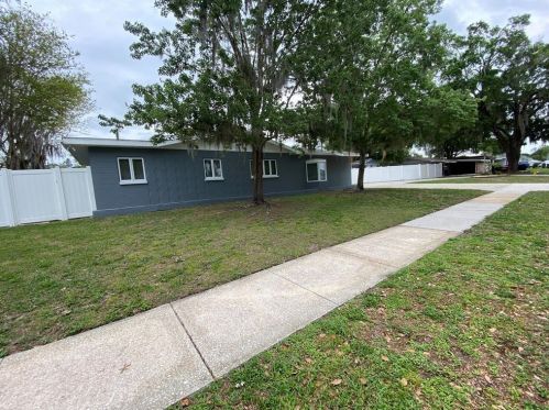19115 Alice Cir, Lutz, FL 33558-4916