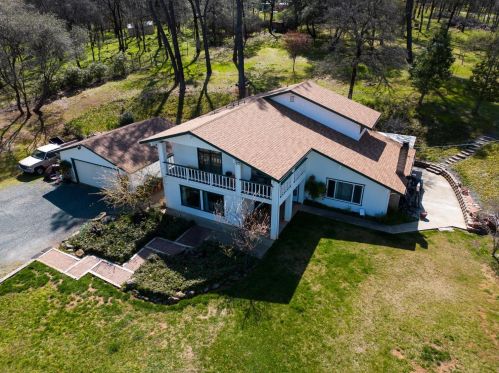 12681 Wolf Rd, Grass Valley CA  95949-8183 exterior