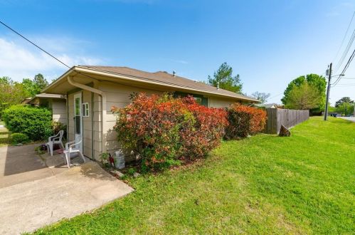 3135 Maple Ave, Greenville TX  75402-6691 exterior