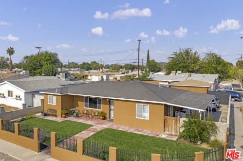 44751 Andale Ave, Lancaster, CA 93535-3129