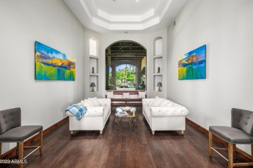 6024 Sunnyside Dr, Scottsdale AZ 85260-5724 exterior