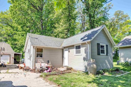 1095 Western Ave, Green Bay, WI 54303-1852