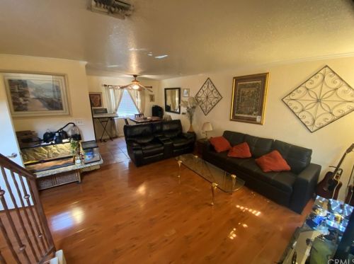 6114 Cecilia St, Bell, CA 90201-6225