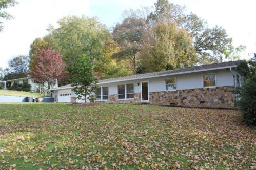 4932 Petersburg Rd, Knoxville, TN 37921-3009