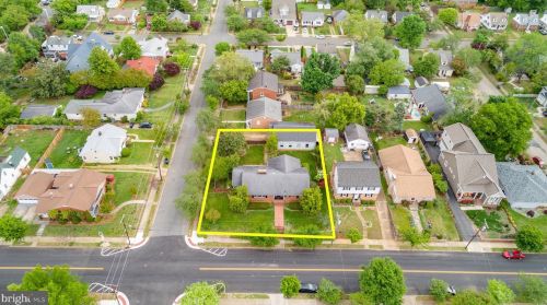 2011 Washington Ave, Fredericksburg, VA 22401-3452