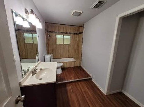 1203 Peak St, Denton TX  76201-7052 exterior