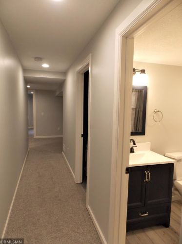 61 Cook Ave, Saint Paul MN 55130-3837 exterior