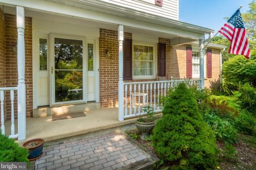 208 La Vida Via, Downingtown, PA 19335-1341