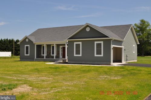 5745 Milford Harrington Hwy, Harrington DE  19952-2335 exterior