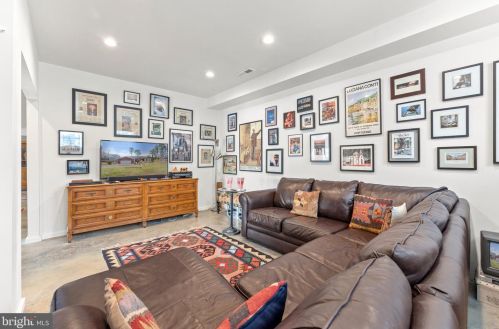 24234 Lands End Dr, Madison Mills VA  22960-3543 exterior