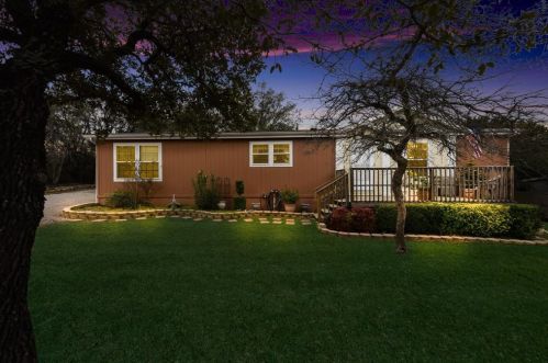 4704 Gooseberry Trl, Granbury, TX 76048-3497