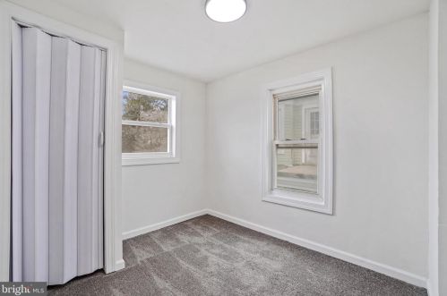 104 High St, Red Lion PA  17356-1606 exterior