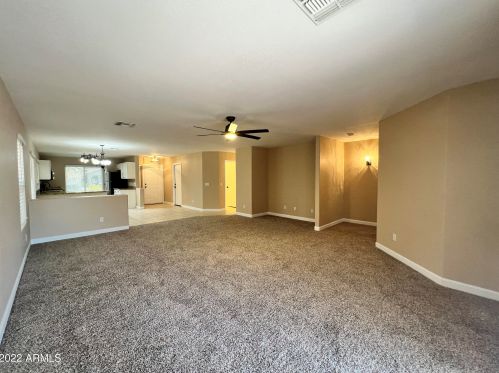 7433 Elwood St, Phoenix AZ  85043-5507 exterior