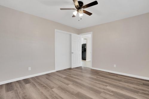 1619 Tenaya Dr, Modesto CA  95354-3820 exterior