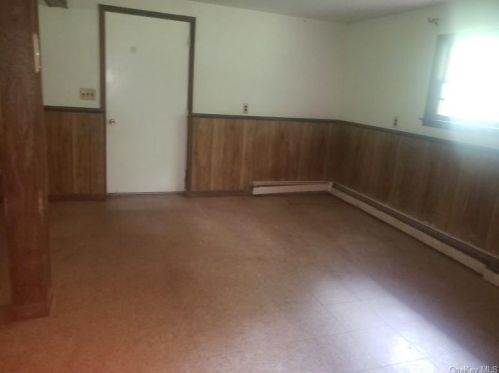 24 Nicholson Rd, Whaley Lake NY  12531-5125 exterior