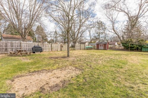 410 Main St, Blenheim NJ  08012-2721 exterior