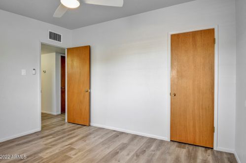 7611 12th Pl, Phoenix AZ  85020-4540 exterior