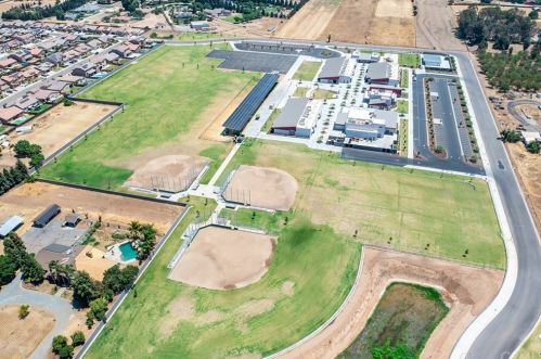 3053 Stanley Ave, Fresno CA  93737-9284 exterior