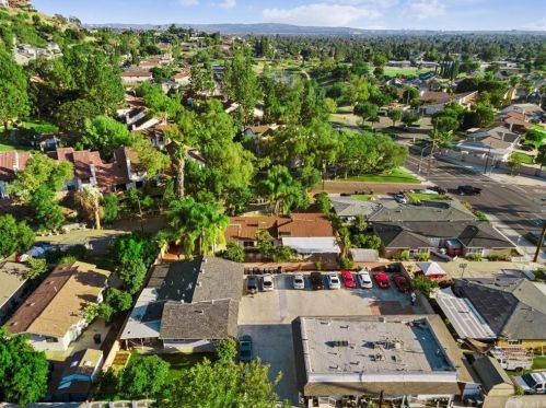 4532 Circulo Way, Orange CA  92869-4120 exterior