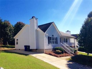 233 Williamsgate Ct, Winston Salem, NC 27107-2010